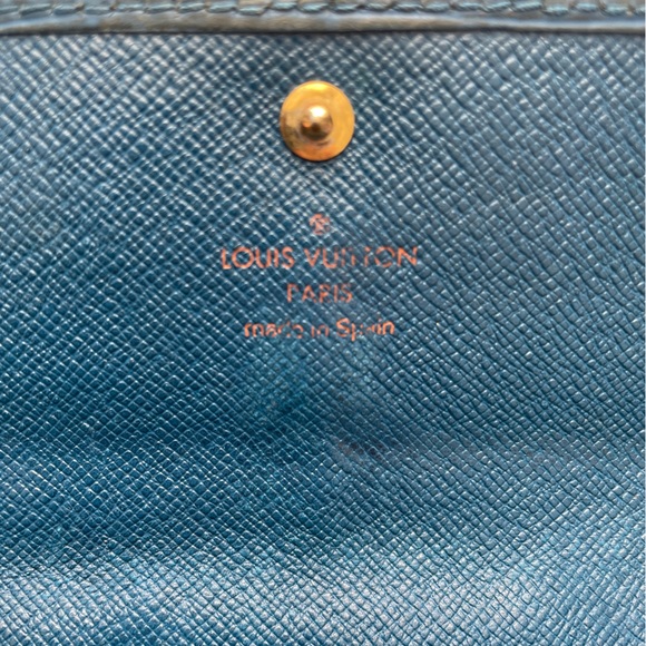 Louis Vuitton Blue Epi Leather Long Wallet - Picture 8 of 14